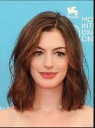 Medium Length Haircut Suitable For Round Face Wavy Bob Haircuts Long Bob Haircuts Haircut For Thick Hair