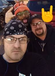 Ok...but how badass would this kit be to play live at a metal show.