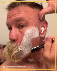 How to make the ULTIMATE bacon sandwich 😋🥓