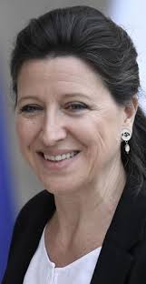 50 000 € détournés pour payer sa voyante