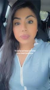 Lizette Lerma's Instagram, Twitter & Facebook