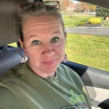 Did scouts pick up non green bags in food drive?