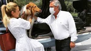 Telam) less than a month before the simultaneous and compulsory open primaries (paso) on september 12, and with the blows of the scandal for the celebration of the birthday of fabiola yáñez in full quarantine still hitting the government, in the executive. Fabiola Yanez Una Primera Dama Argentina De Armas Tomar