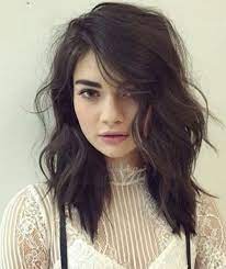 13 Of The Most Wanted Medium Hairstyles For Women You Can T Miss It Hair And Comb Middle Hair Hair Styles Thick Hair Styles