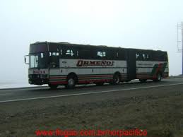 Nueva flota 2011 de expreso internacional ormeño. Pueblos Jovenes Life Is But A Labyrinth