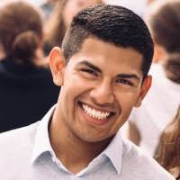 1600+ "Espíndola" profiles