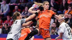 Sad news for dutch handball team, but also whole women's handball community in the specific moment at. Estavana Polman Promiflash De