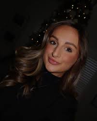 Julia Adams (@julliaadams) • Instagram photos and videos