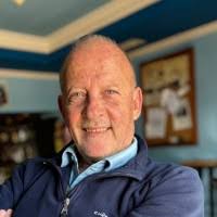 80+ perfiles de «Vas»