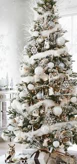 É normalmente uma árvore conífera de folhas perenes (um pinheiro) ou uma árvore artificial. 60 Ideias De Arvore De Natal Branca Impressionantes Para Este Ano