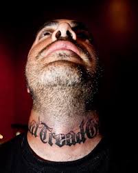 Kkk has for many years waved the rebel flag, so i would never have that symbol in my home, because i do not want to be associated with the kkk. Dont Tread On Me Tattoo Neck News At Tattoo Partenaires E Marketing Fr