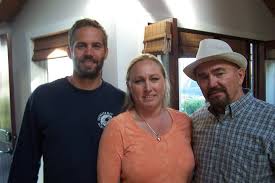 Bu videoda sizlere son zamanlarda tekrardan gündeme gelen paul walker 'ın yaşadığı iddialarını anlattım. Ashlie Walker And Amie Walker Fast And Furious Star Paul Walker S Sisters Dailyentertainmentnews Com