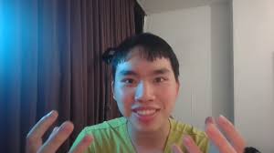 Bro if ur a young entrepreneur in Netherlands click this vid