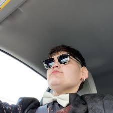 What places in Poteau hire felons?