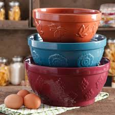 Leave it to ree drummond to dream up a line of dishes this beautiful. 38 Items From The Pioneer Woman That Will Immediately Upgrade Your Kitchen
