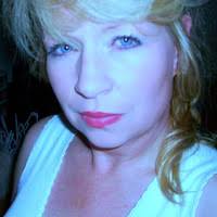 Lori Otten's Instagram, Twitter & Facebook