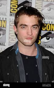 Robert Pattinson participates in the panel for The Twilight Saga: Breaking  Dawn, Part 1 at Comic-