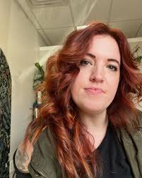 Laura Howells (@theknottybun_) • Instagram photos and videos