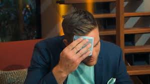 Knutschen Und Kotzen Im Keif Kollektiv Das War Die Dritte Bachelor Folge Tiroler Tageszeitung Online Nachrichten Von Jetzt