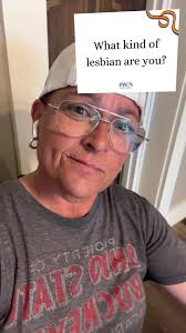 Thats is correct!! #😎 #🖤 #✌🏼 #pridemonth #fypage #🏳️‍🌈 #lbgtq🏳️‍🌈  #singlelesbian #feelinggood #summervibes #girlswhokissgirls  #lesbianmomsoftiktok🏳️‍🌈 #humpday #peacelovehappiness #