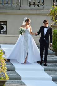 Sounds perfect wahhhh, i don't wanna. Sylvie Meis Marries Niclas Castello In Stunning Italian Ceremony And Wait Until You See Her Dress Hello