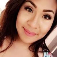 Kassandra Leon's Instagram, Twitter & Facebook