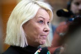 The latest tweets from @monica_facts Maeland Med Drastisk Sentralisering Av Justissektoren Document