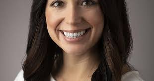 Ana Lizcano's Instagram, Twitter & Facebook