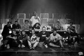 You need to have a strong internet connection to play music. ð–'ð–†ð–—ð–Žð–† On Twitter Poesia Acustica 3 Sant Tiago Mac Lord Maria Choice Pnplstorm