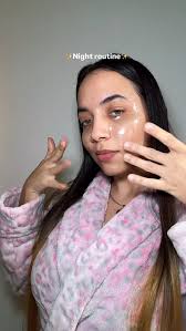 Cuidarnos no es un lujo, es una necesidad 🫶🏻, Amando estos pad de  @mizon_official para mi rutina de noche, también los uso en el día y me  desinflama muchísimo las ojeras ✨✨✨, 10/10✅, #mizon ...