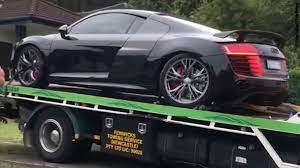 Audi r8 has 10 images of its exterior, top r8 2021 exterior images include front angle low view, rear cross side view, full front view, top view and front fog lamp. Audi R8 Autobild De