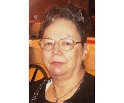 Lisa Stuller's Instagram, Twitter & Facebook