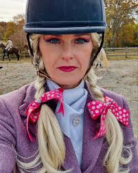 Daryl Kinney's Instagram, Twitter & Facebook