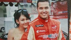 Siapa yang tak kenal hanis zalikha. Inilah Bukti Jika Jodoh Tak Kemana 5 Artis Ini Menikah Dengan Para Mantan Tribun Sumsel