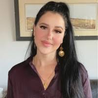 100+ perfiles de «Minassian»