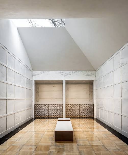 Lakewood Cemetery Garden Mausoleum - HGA