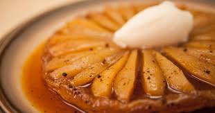 Tarte Tatin A La Poire Et Au Sirop D Erable Zeste Recipe Recipes Food Fruit