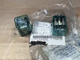 This switch is in a washable, plastic sealed boat manufacturer: Midtex 157 32f200 Relay New No Box