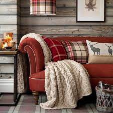 Coole Einrichtungsideen So Sieht Der Moderne Country Style Aus Landhaus Sofa Wohnzimmer Gemutlich Rotes Sofa