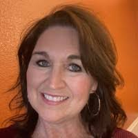 Donna Jarosz's Instagram, Twitter & Facebook