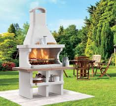 Un piccolo evento per stare con gli amici e la famiglia, all.aperto, in totale. Barbecue In Muratura Da Giardino Pianosa Palazzetti