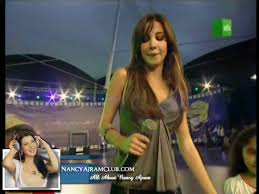 شاطر شاطر نانسي عجرم يالى بقعد عاقل وحده شو بنقله شاطر شاطر. Nancy Ajram Shater Shater Mbc3 Celebrations Youtube