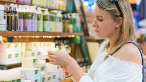 80 Years Later, Cosmetics Chemicals Still Unregulated | Environmental  Working Group