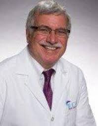 Englewood resident teams with RCCA oncologist to overcome triple-negative  breast cancer