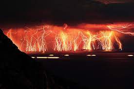 This 70 Shot Photo Sequence Shows A Lightning Display That Occurred During A Severe Thunderstorm On The Island Of Ikaria Extreme Travel Trip Advisor Escondido