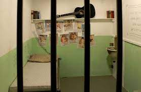 Alcatraz non aveva strutture per la pena capitale, e nessuno è mai stato mandato. Alcatraz Zellenblock Ii Escape Game Bielefeld X It Adventures
