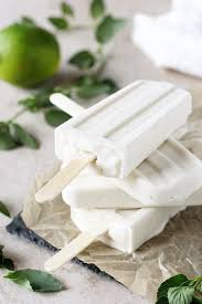 Creamy Coconut Mojito Ice Pops Recette Recettes De Glace A L Eau Recettes De Cuisine Mojito Noix De Coco