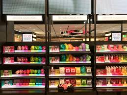 Public · hosted by galeria karstadt kaufhof. Lohnt Sich Ein Besuch Bei Sephora Munchen Innenaussen
