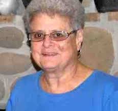 Carrie Mcmichael's Instagram, Twitter & Facebook