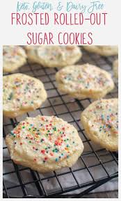 These Frosted Keto Sugar Cookies Are Soft In The Center With A Slightly Crisp Edge And A S Keto Dessert Recipes Low Carb Recipes Dessert Keto Christmas Cookies